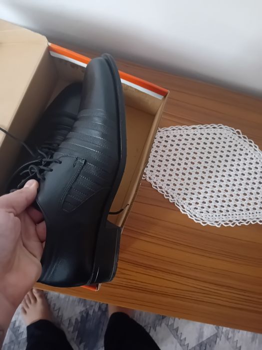 Обувки 41 номер чисто нови
