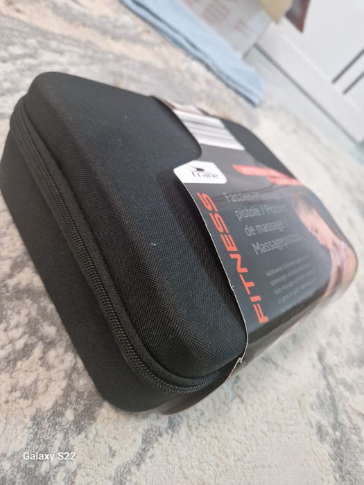 Pistol de masaj fascial "GOOD" cu 20 viteze și 9 capete (inclusiv răci