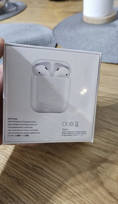 Airpods gen2-full box