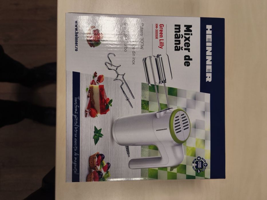 Продавам чисто нов миксер