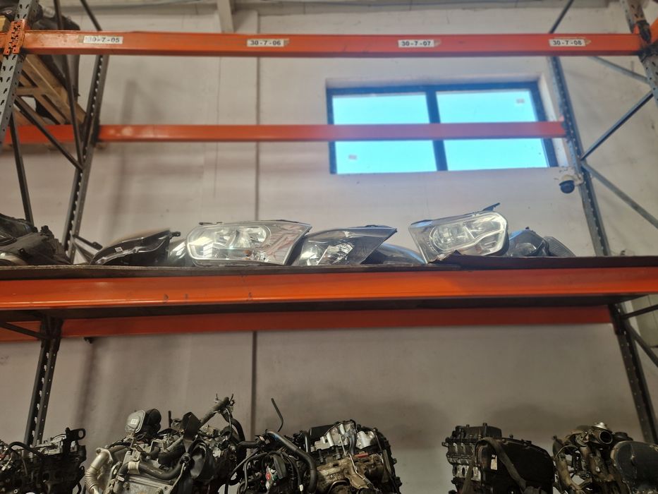 Faruri diferite modele 99-2024 fără prinderi rupte , ford iveco Fiat