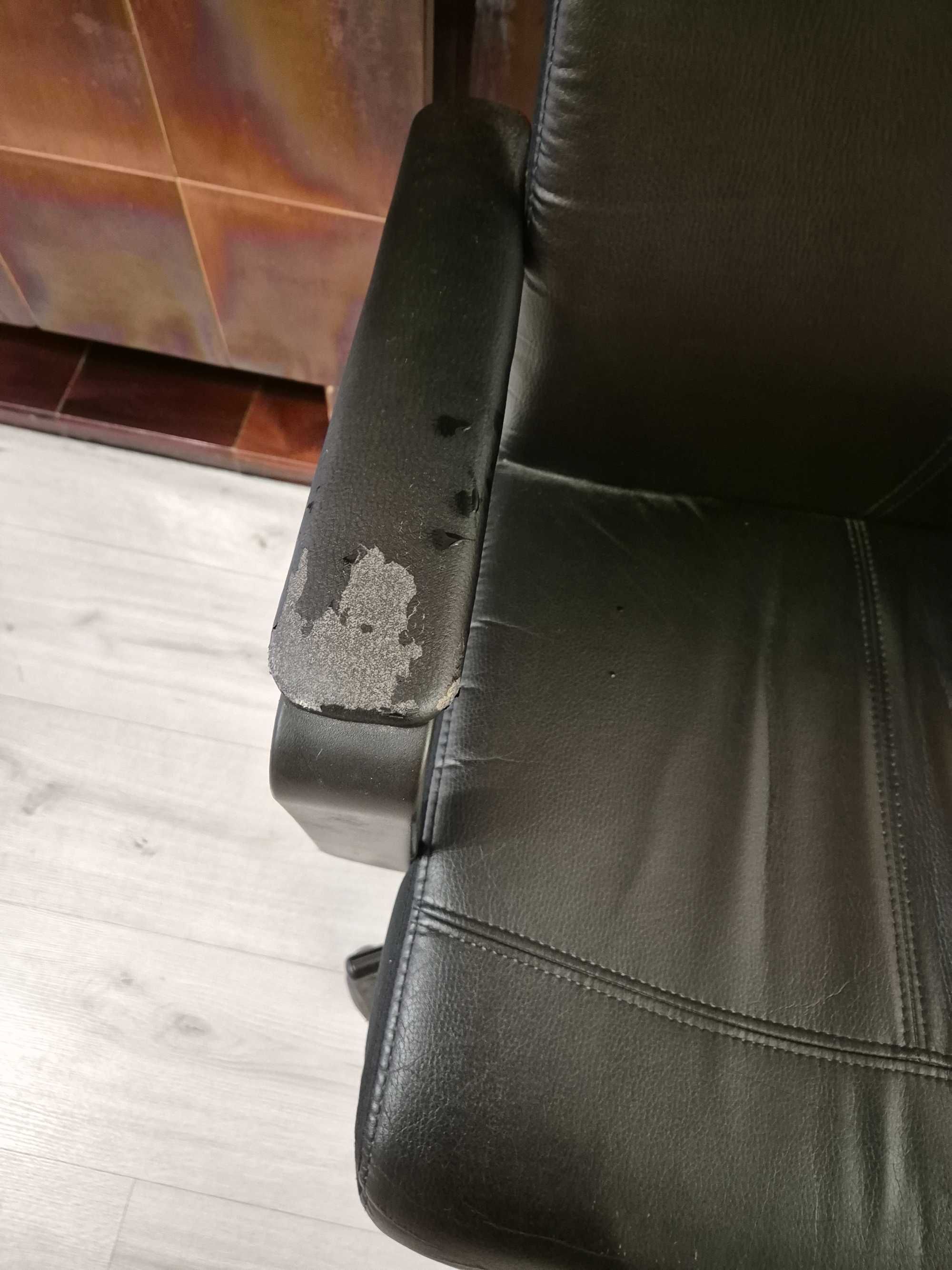 офис стол Ikea MILLBERGET