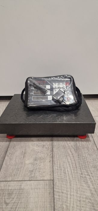 Весы торговые напольные