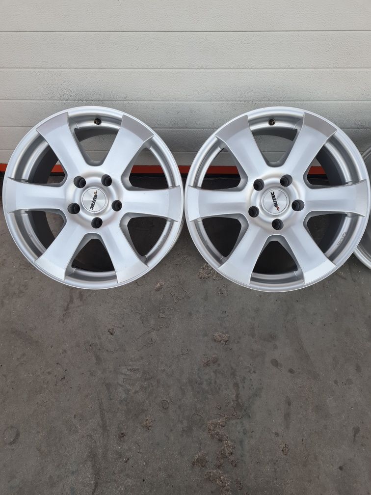 Джанти ALUTEC  за BMW E60 E39 R17 5x120 ET20 8J