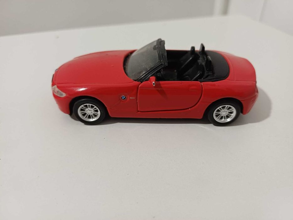 1/43 Bmw Z4 Tiny Toys