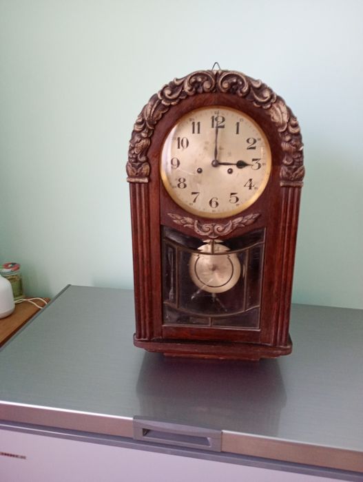 Vând Pendul de perete ORIGINAL GUSTAV BECKER