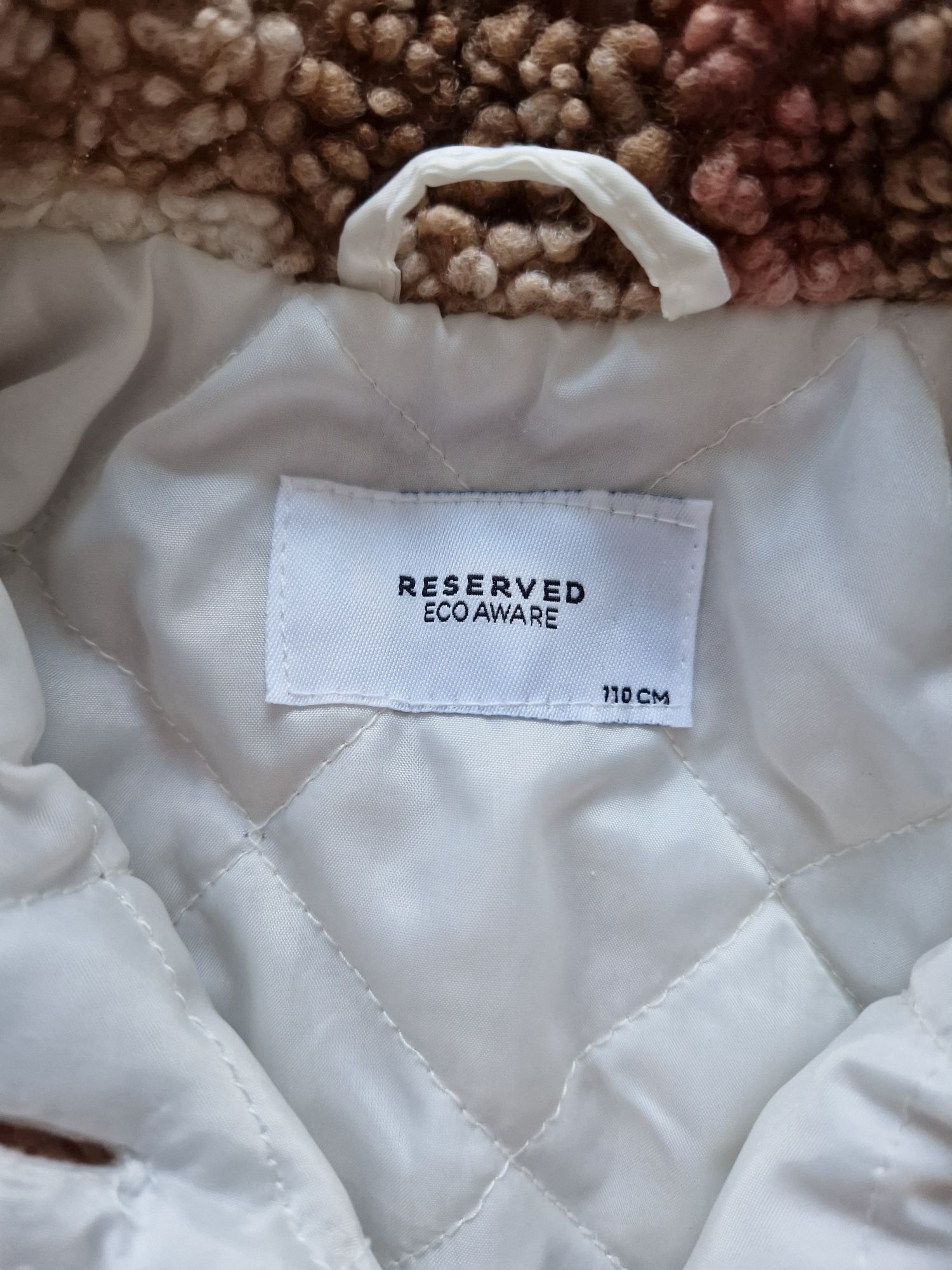 Преходно яке Reserved 110