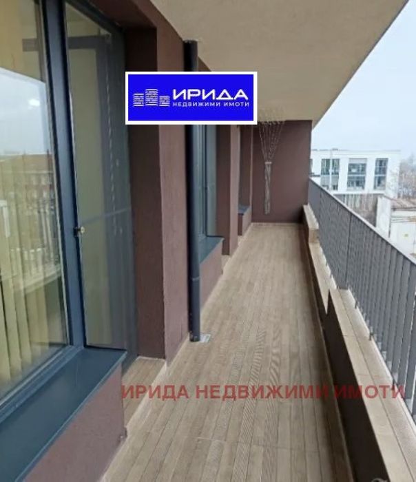 Продава се Тристаен апартамент в София, Толстой - 92 кв.м за 2392 €/кв.м - Снимка #9