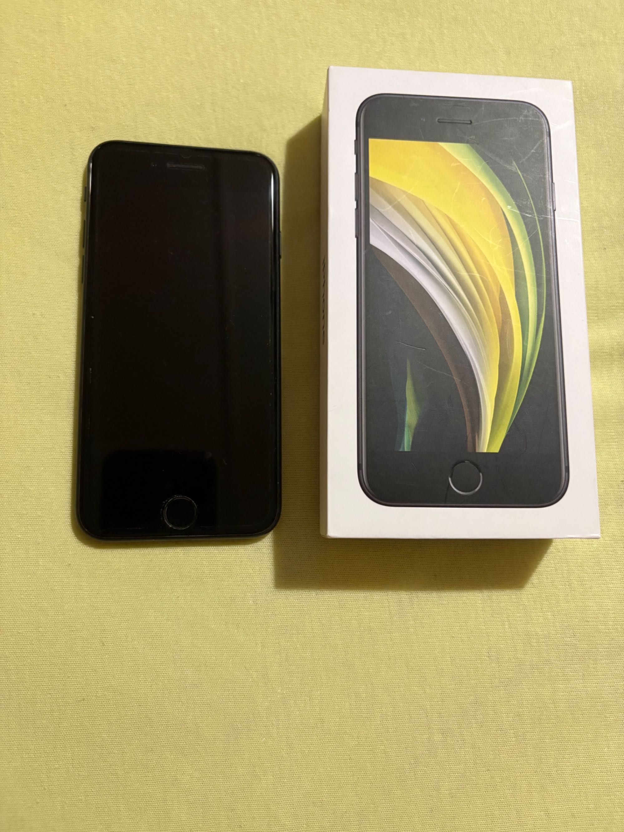 iPhone SE 2020 64 GB