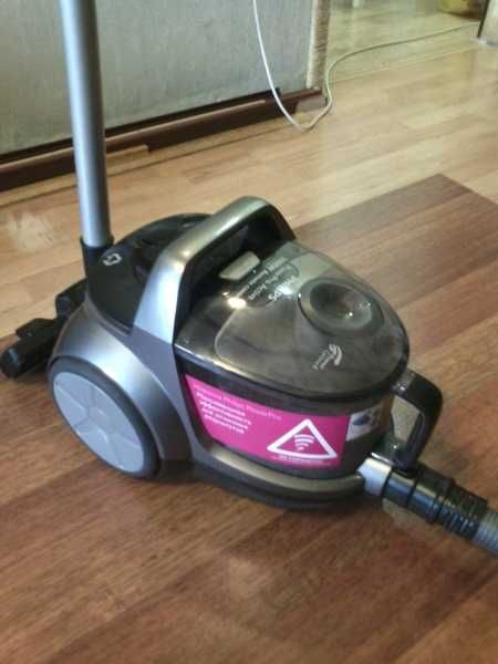Продам пылесос BPhilips FC 8636! Отл. состояние!