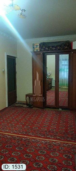 Sharq 1 da 3 xona kvartira sotiladi №1535