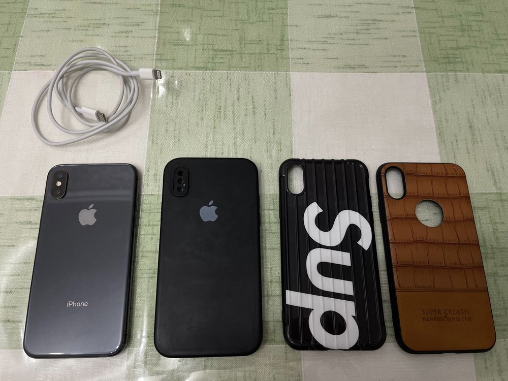 iPhone X,в хорошем состояние