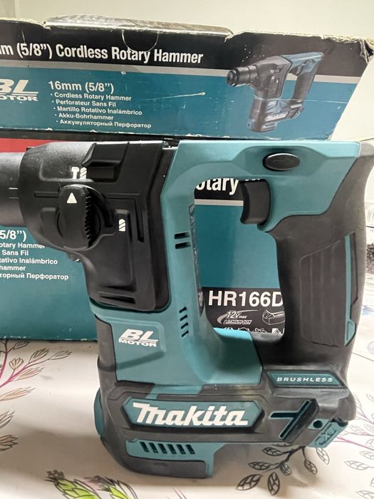 Makita Ciocan rotopercutor brushless, Li-Ion, 10,8v solo