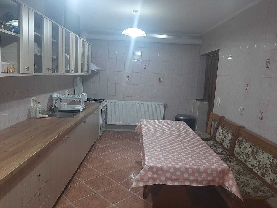 Cazare CHEIE toată vila munte Predeal REVELION  CRACIUN (15 pers)
