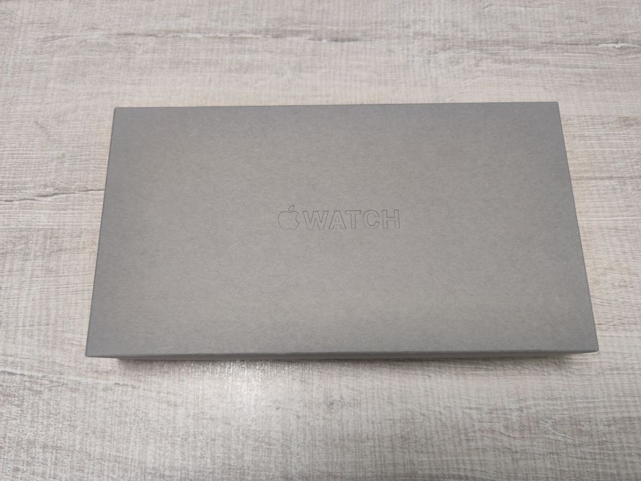 Apple Watch Ultra 3 5G 2025 49mm Black / Natural Titanium Case