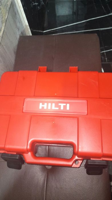 Чисто нов винтоверт на HILTI