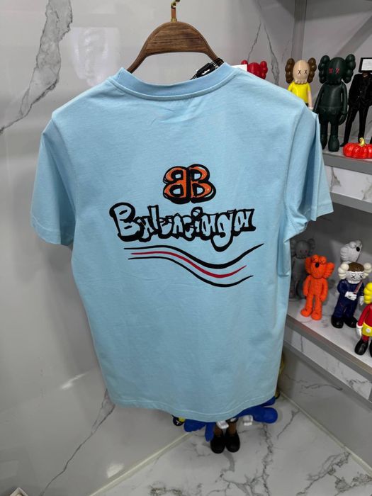 Tricou Barbati Balenciaga Marimi: XL  - Lichidare stoc ‼️