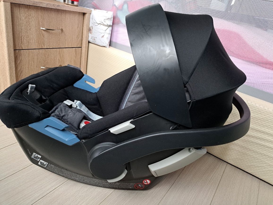 Vand Scoica auto Cybex Aton 5