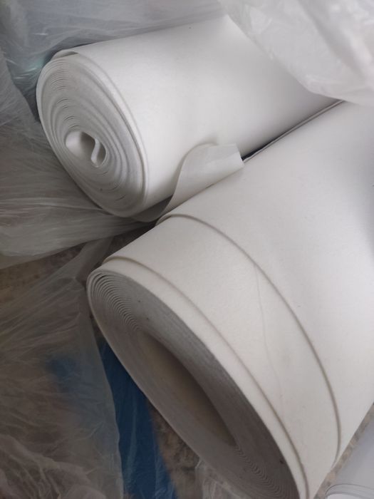 Продам фетр белый