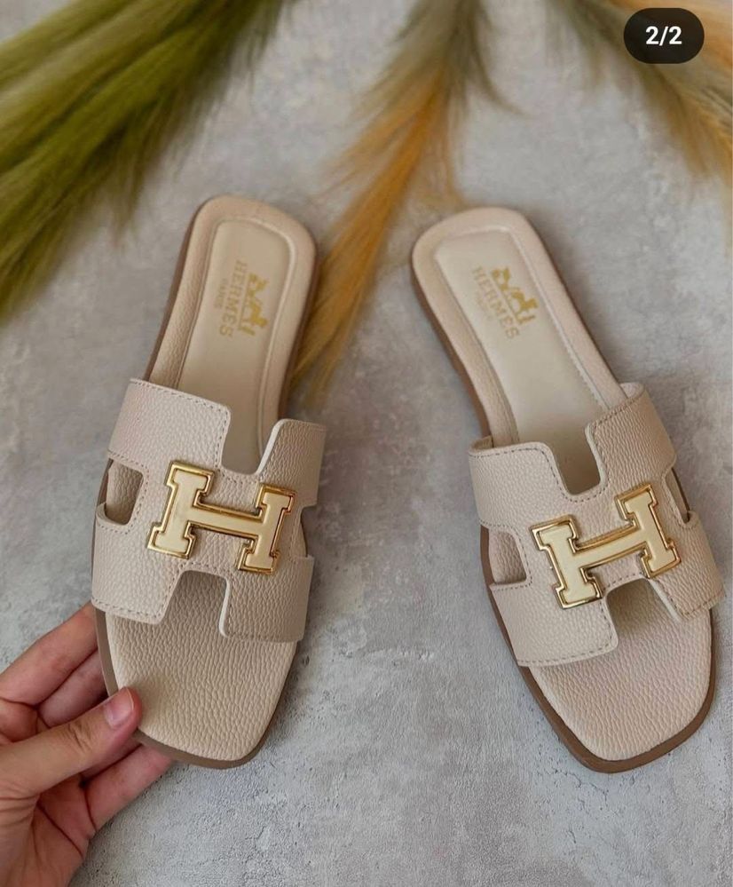 Дамски чехли Hermes!