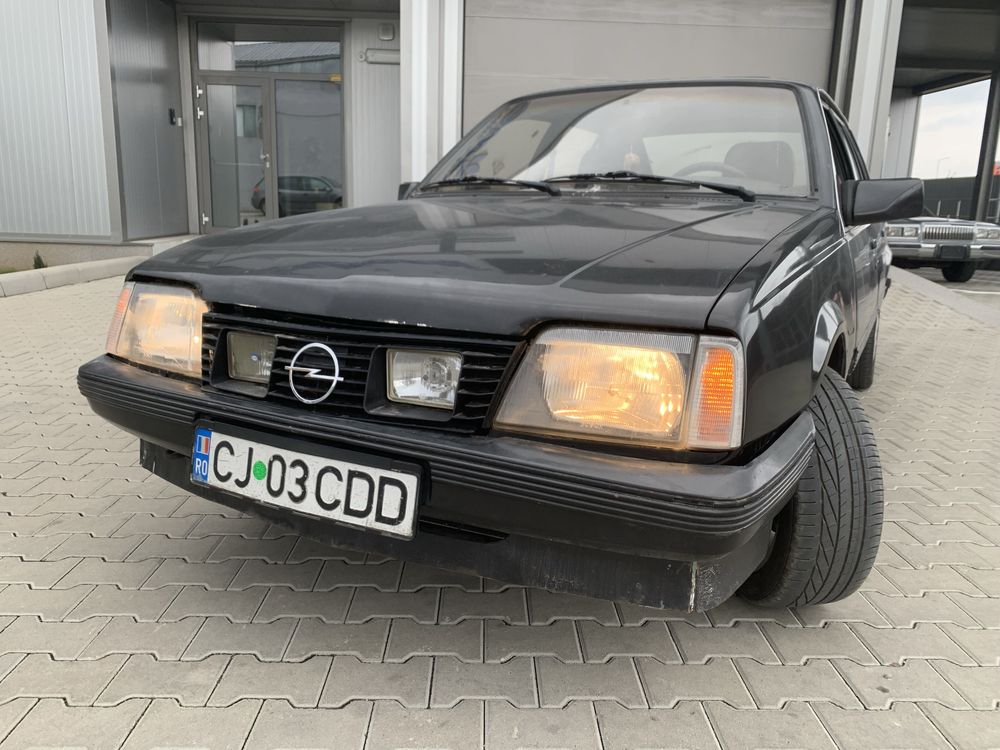 Opel Ascona 1.6D