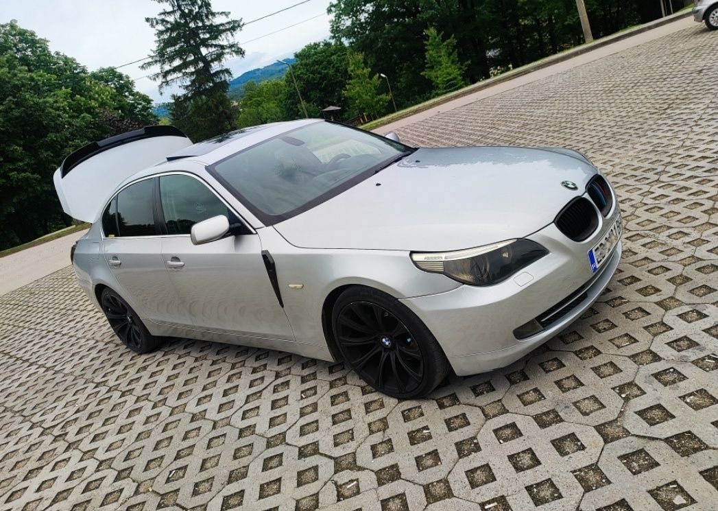 BMW e60 530d-5 Series 3000 Diesel 218 k.c Кожен салон подгрев седалки