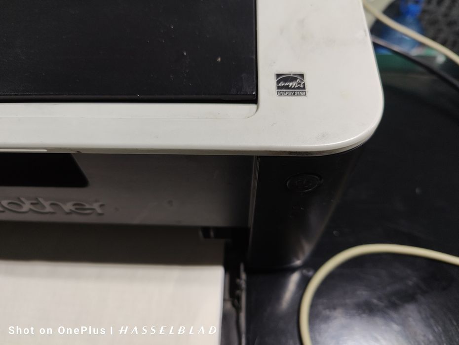 Принтер лазерен чисто нов модел Brother HL-11 ser.no.E72142F4N949187