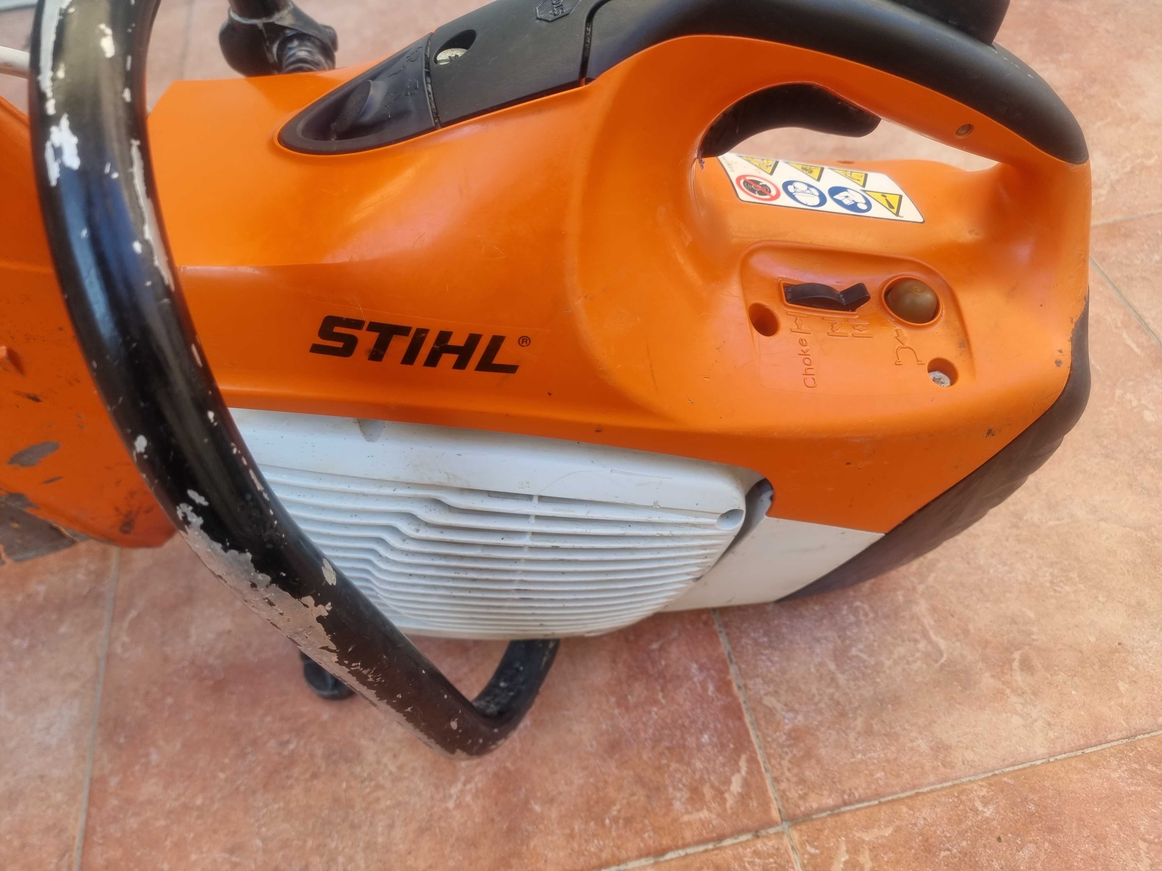 Stihl TS 420 - ръчен бензинов фугорез