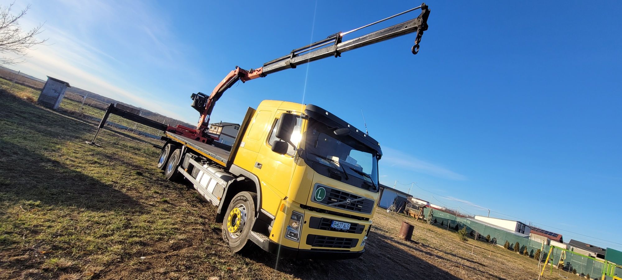 Camion cu macata volvo Fm 6x4 cu pk18500