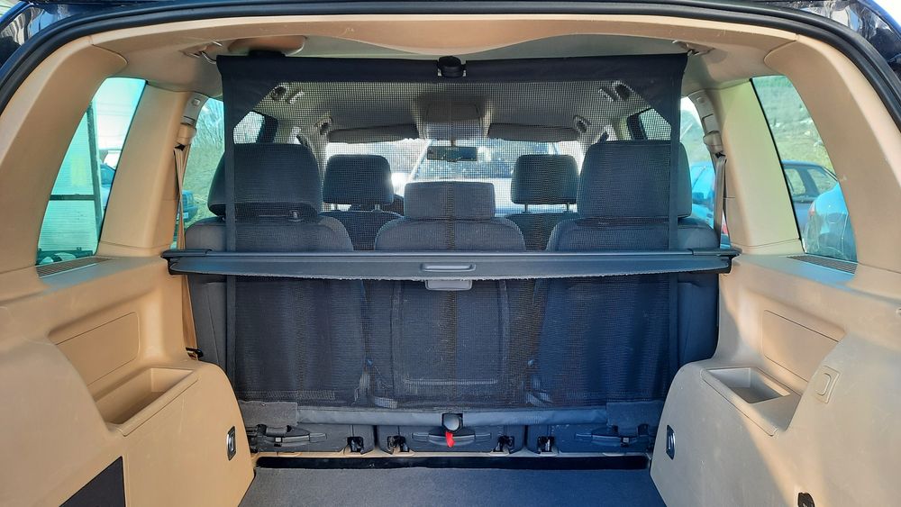 Преградна мрежа за Фолксваген Туаран/VW