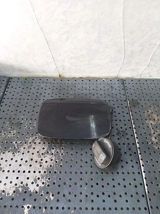 Capac usita rezervor cu buson audi a4 b7 8e 4e0010380h