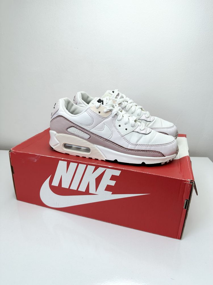 Nike Air Max 90 Дамски маратонки