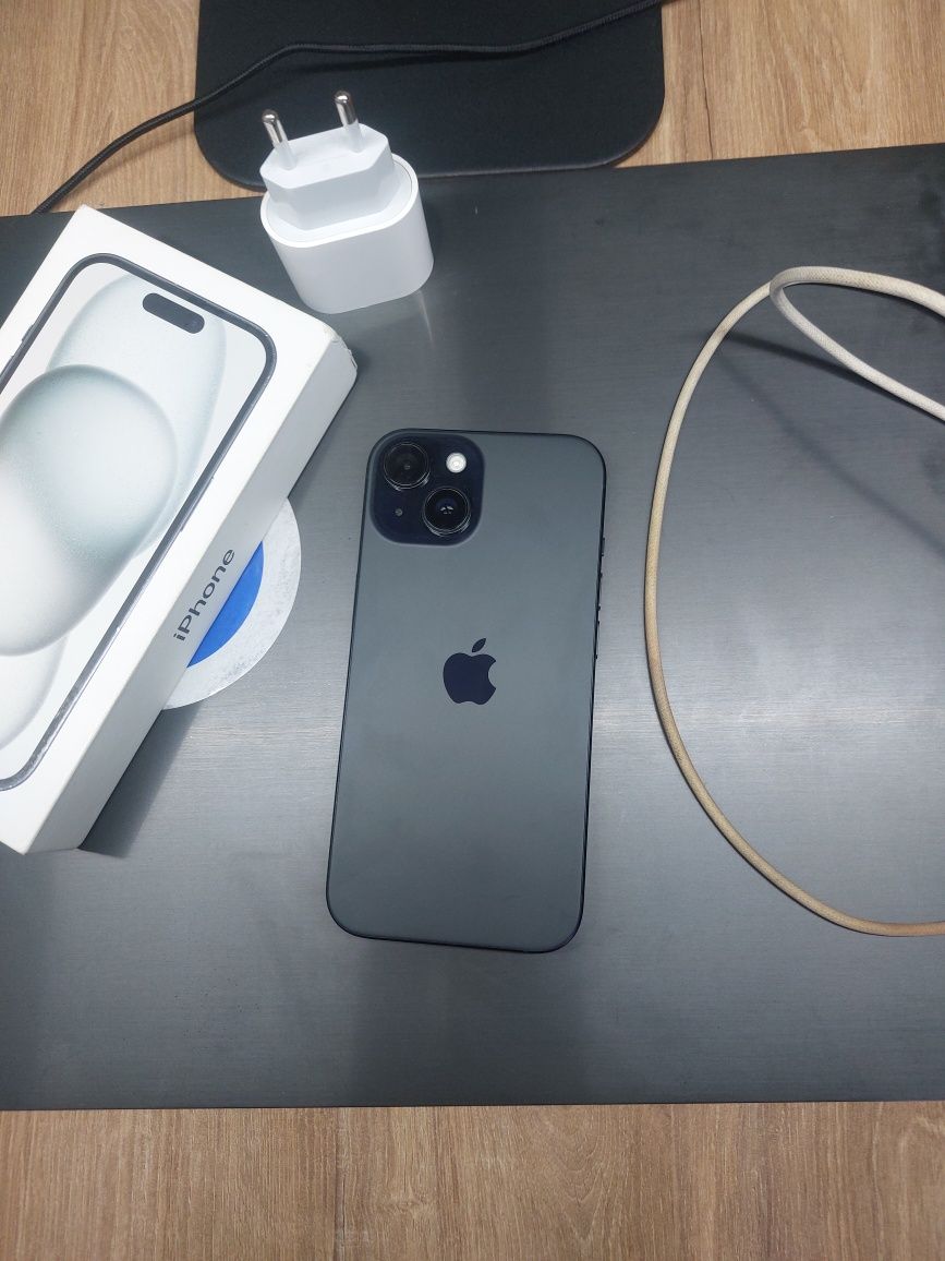 Айфон 15 128  gb