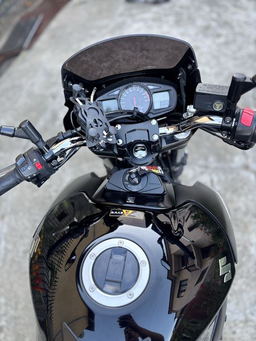 Suzuki GSR600 ABS Black Edition 2011