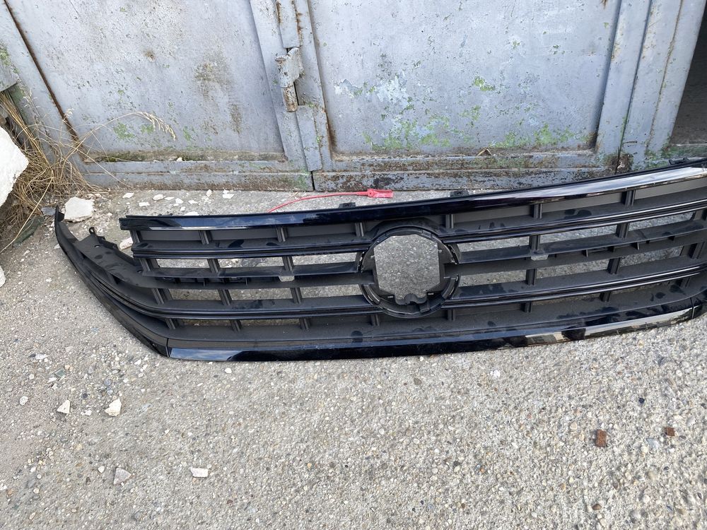Grila VW Touareg 3 facelift 2023 , 2024 R-Line grila radiator bara