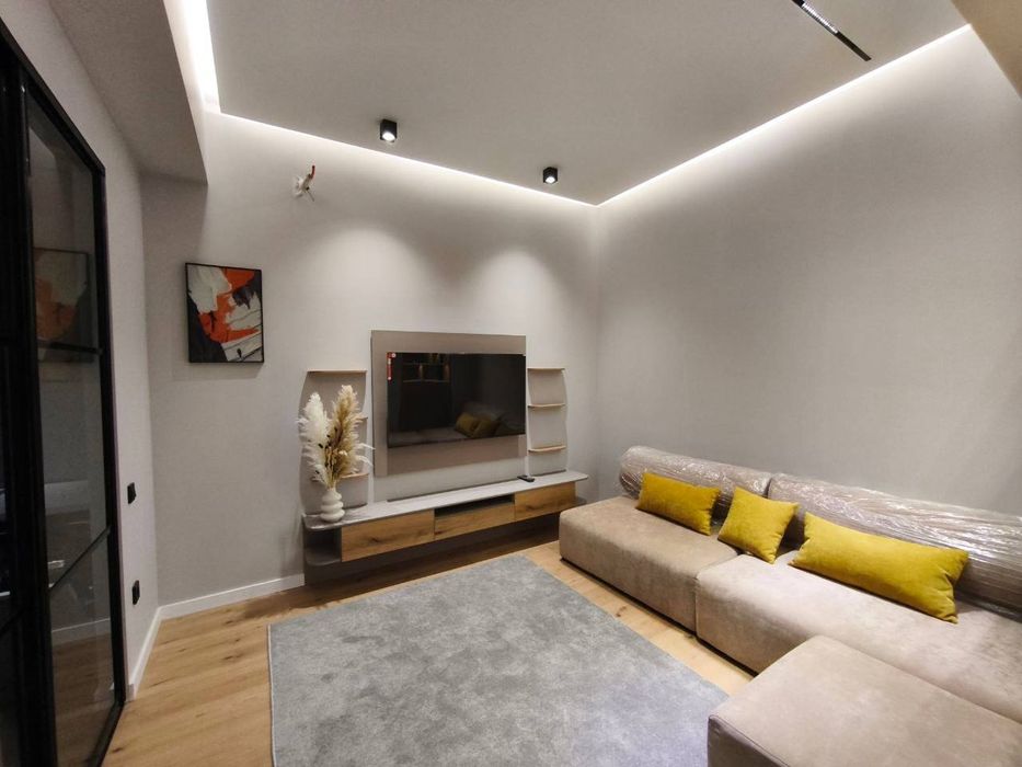 Срочно срочно продаётся квартира самом центре города