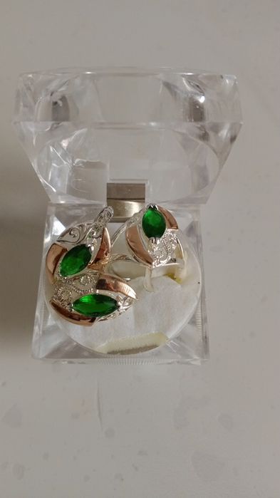 Новый комплект серебро с золотом