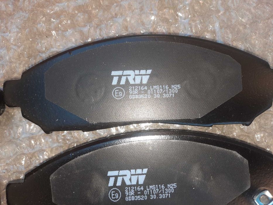 Set placate frana fata Nissan