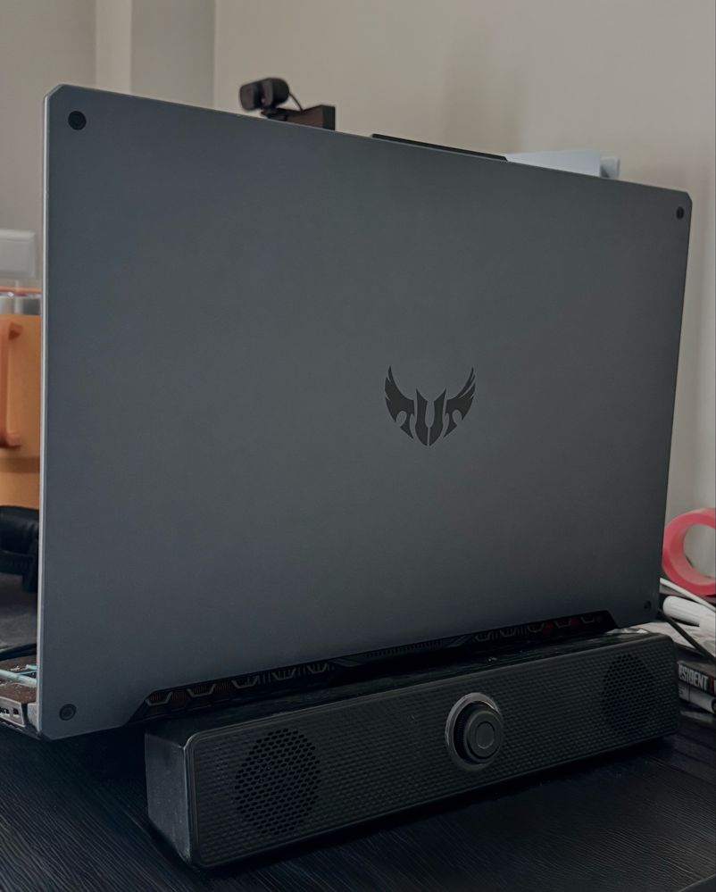 ASUS TUF Gaming F15 (модел с 1660 Ti + Ryzen 7 4800H)