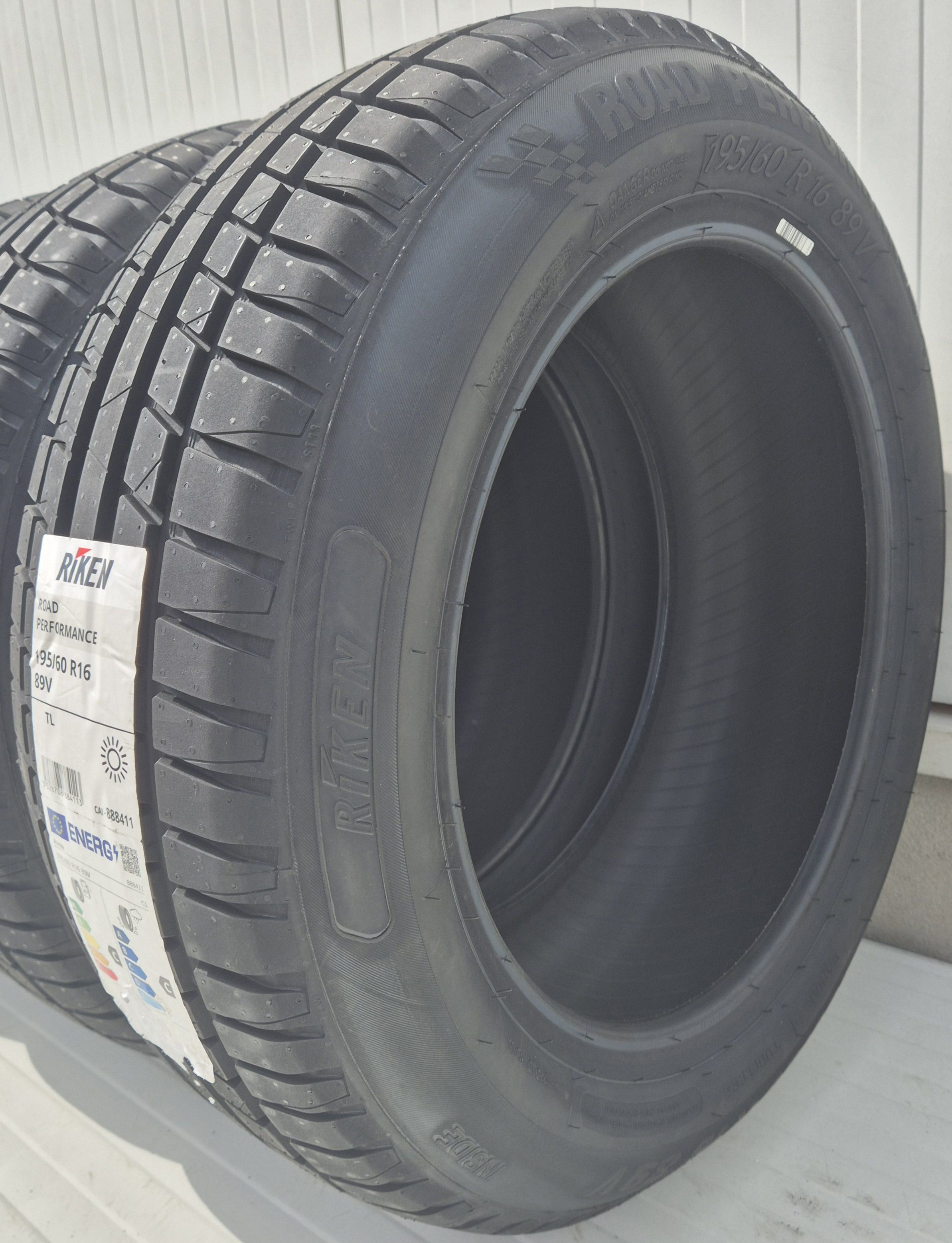 195/60 R16, 89V, RIKEN (By Michelin) RoadPerformance, Anvelope de vara
