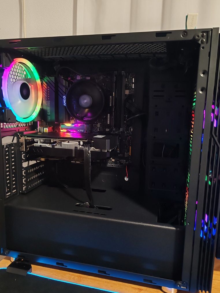 Pc gaming AMD Radeon 5 4,2 ghz, 32GB ddr5, placa video 8GB