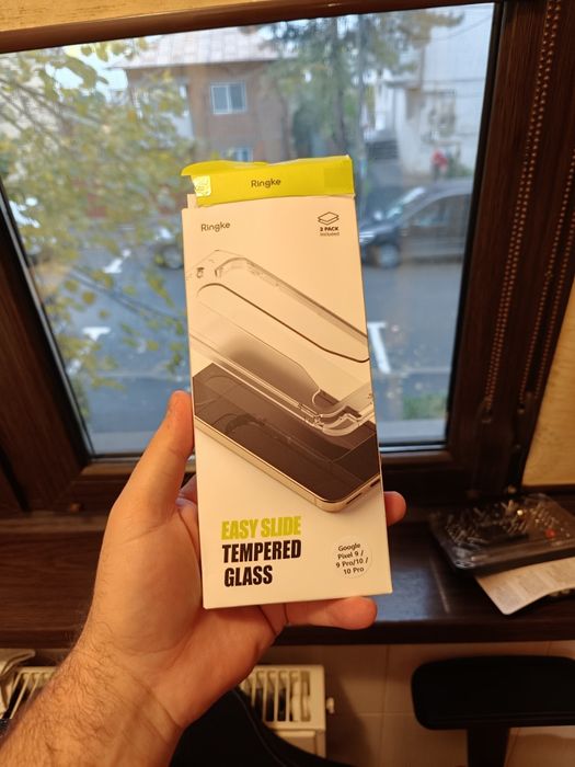 Pixel 9 128 + smartwatch cmf pro.