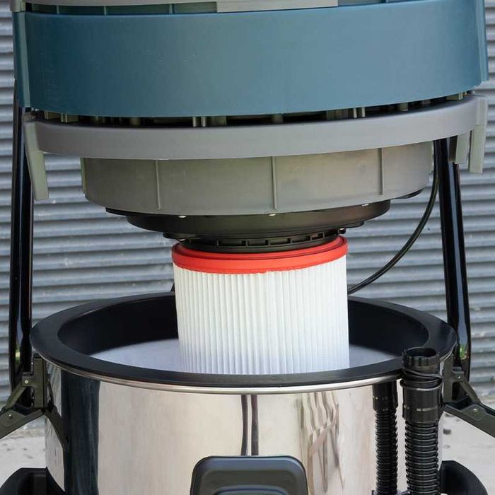 Тримоторна прахосмукачка за сухо и мокро BORMANNPro 3000W, 80