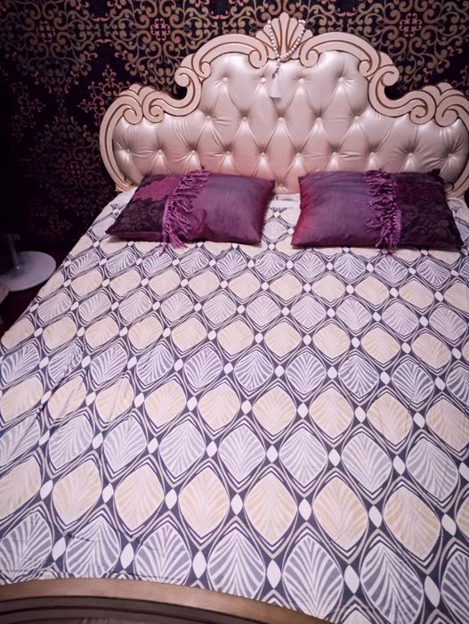 Комплект покрывало,подушки,шторы