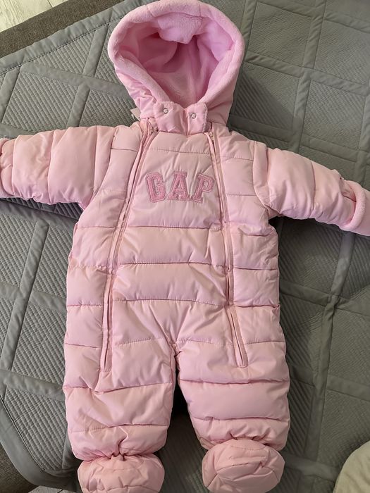 Продам комбинезон демисезон  7000