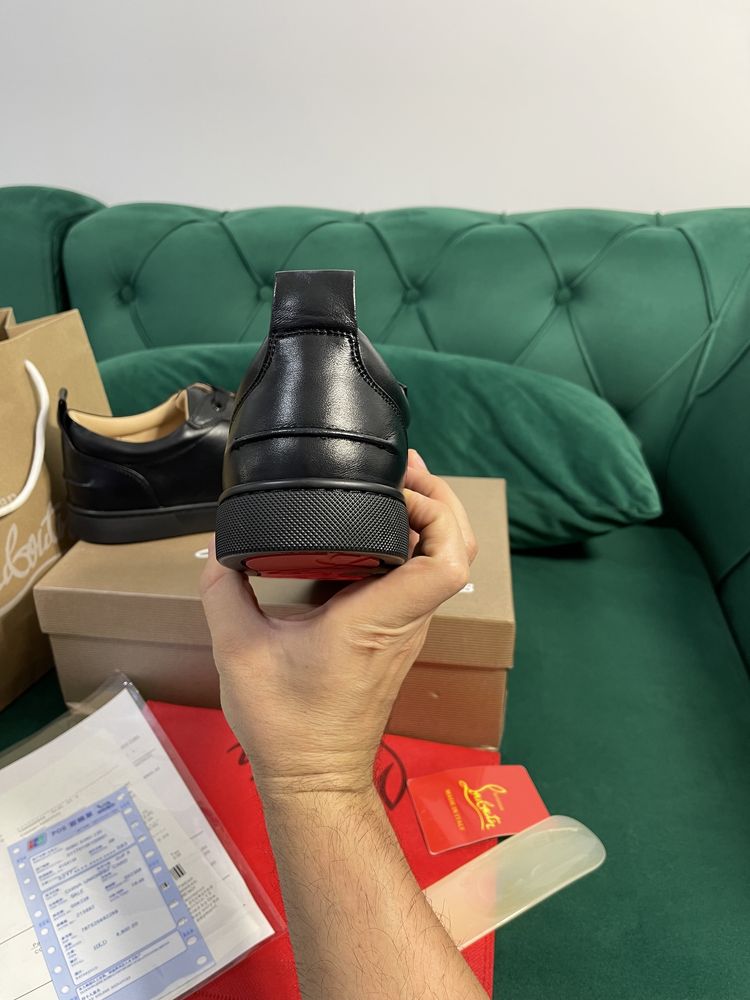 Adidasi Christian Louboutin piele naturala 100% Full Box colectie noua