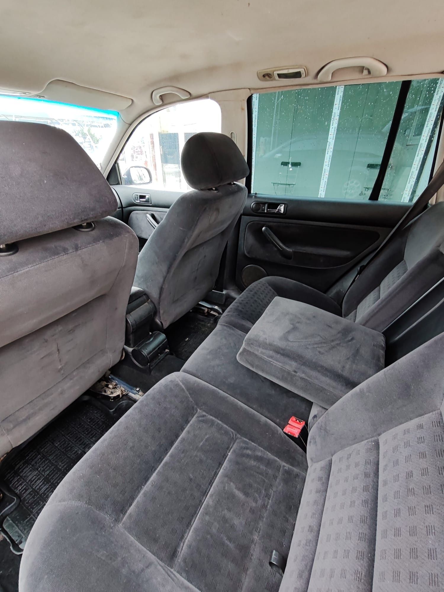 Vând golf 4 4x4 la buton