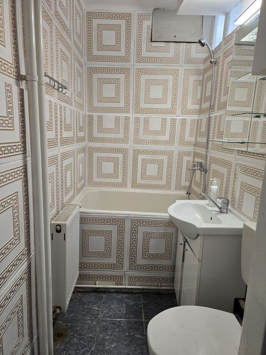 Inchiriez apartament 2 camere UltraCentral