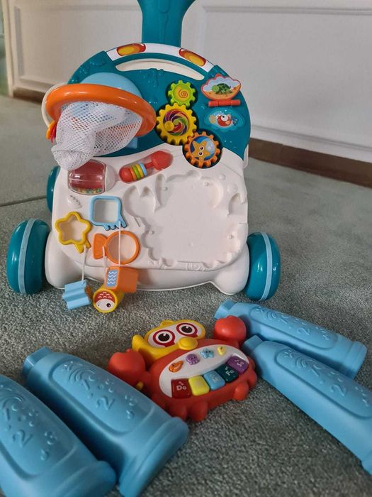 Antemergator 2 in 1 transformabil in Masuta cu activitati, 6 luni+