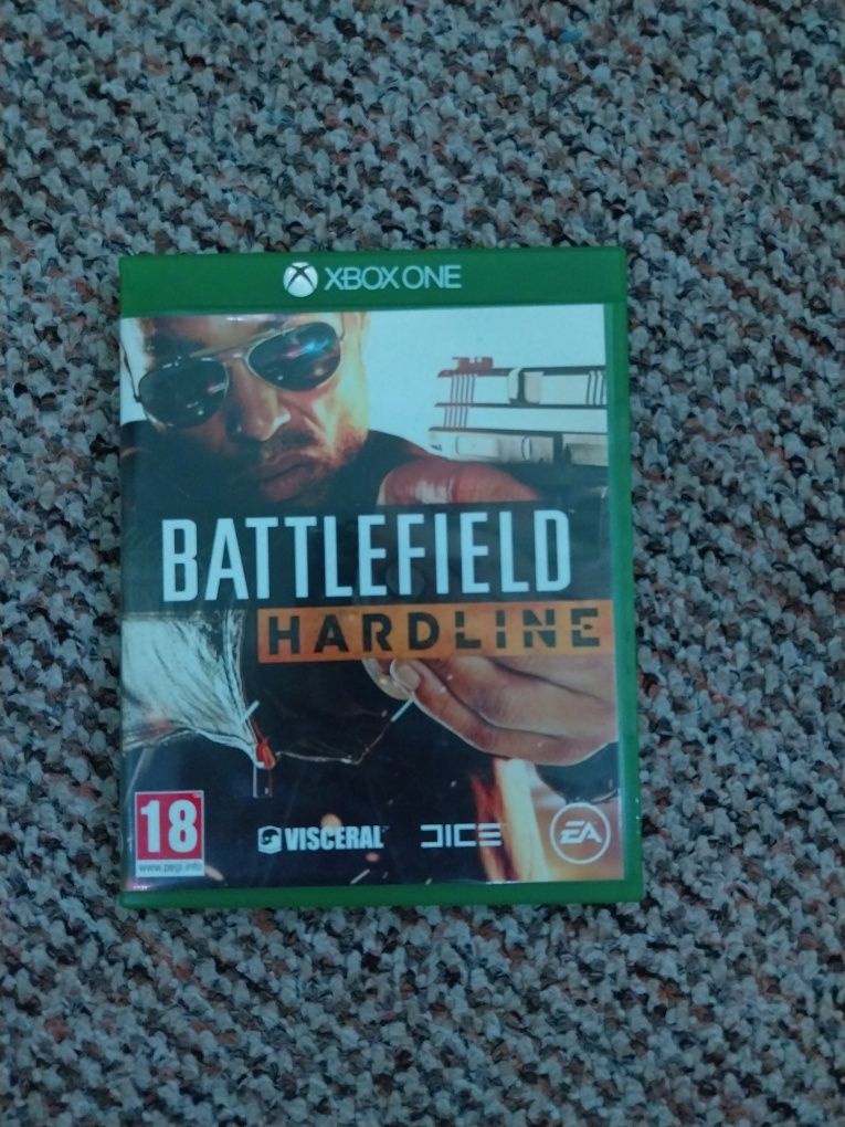 Vând joc Battlefield Hardline XBOX ONE